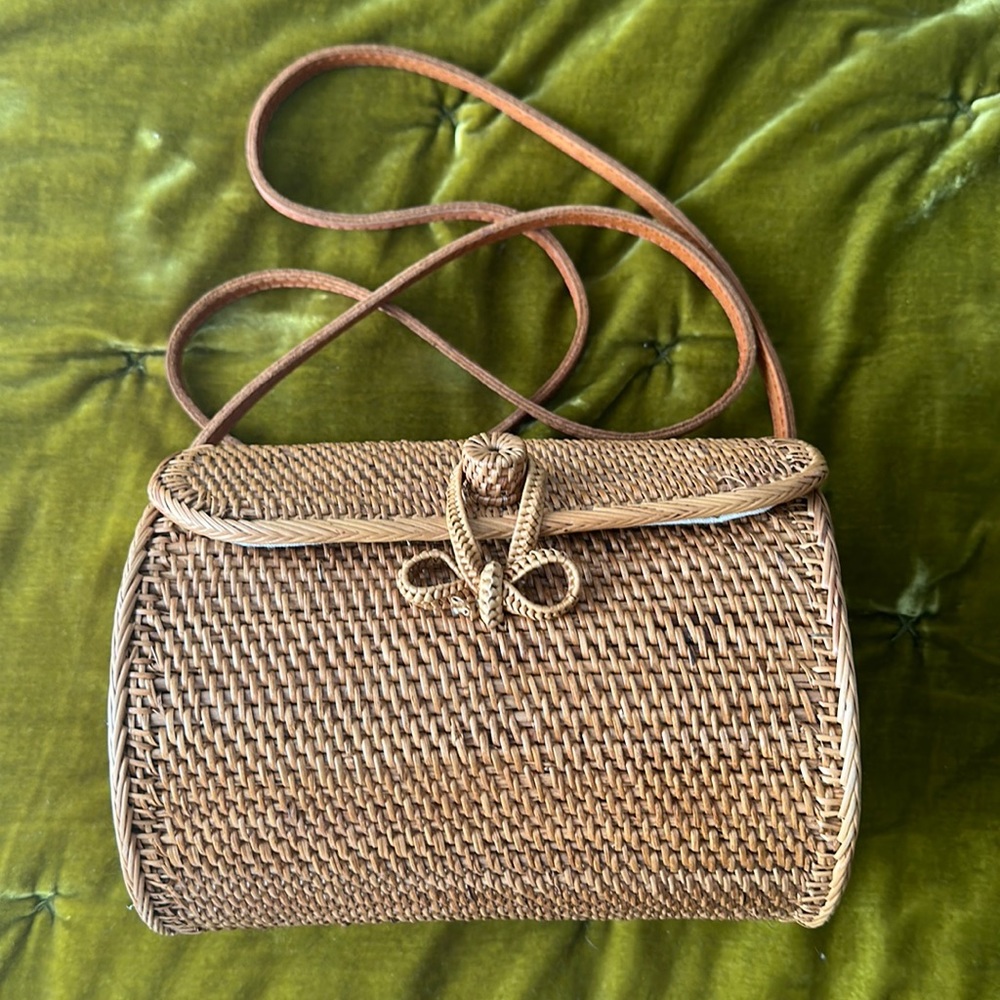 Boho crossbody basket bag